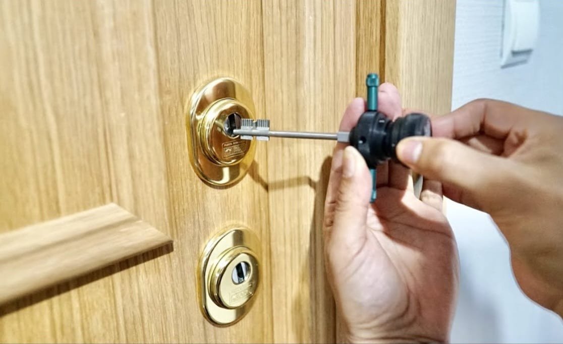Abrir Puerta Sin Llave en Móstoles