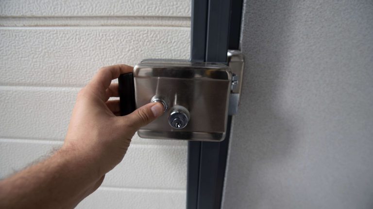 Instalar una cerradura de alta seguridad: guía completa para hacerlo correctamente